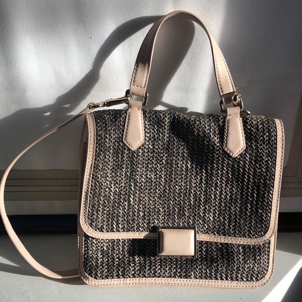 NWOT Marc by Marc Jacobs crossbody straw handbag with flora…